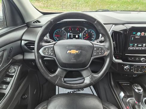 Used 2018 Chevrolet Traverse Premier w/ Driver Confidence II Package FWD image 22