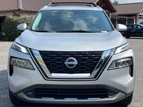 Used 2022 Nissan Rogue SL w/ SL Premium Package FWD image 3
