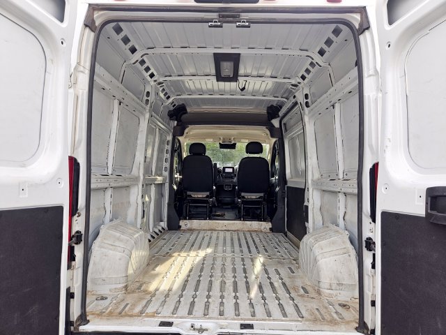 Used 2025 RAM ProMaster 2500 w/ Convenience Group FWD image 27