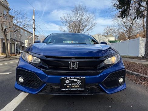 Used 2019 Honda Civic EX image 3