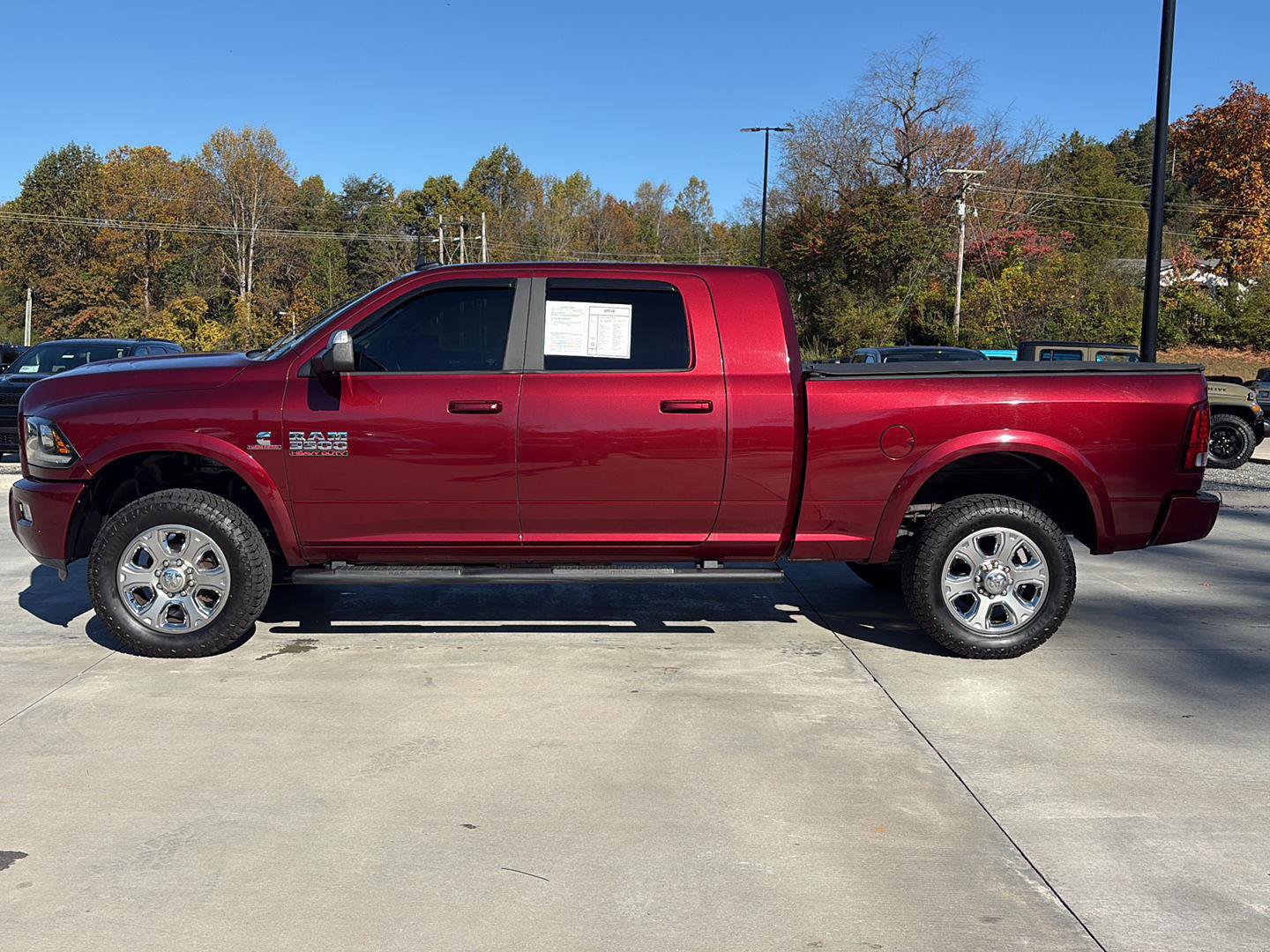 Used 2018 RAM 3500 Laramie w/ Sport Appearance Group AWD/4WD image 6
