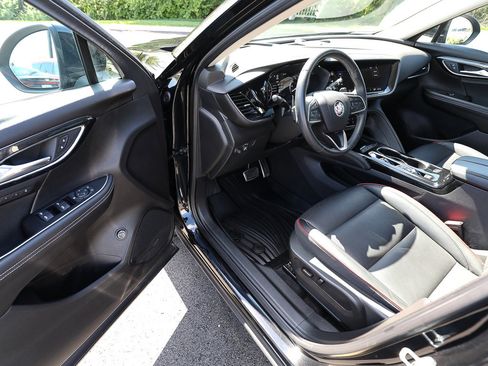 Used 2023 Buick Envision Essence w/ Sport Touring Package AWD/4WD image 10