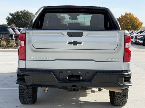 Used 2024 Chevrolet Silverado 1500 Custom Trail Boss image 5