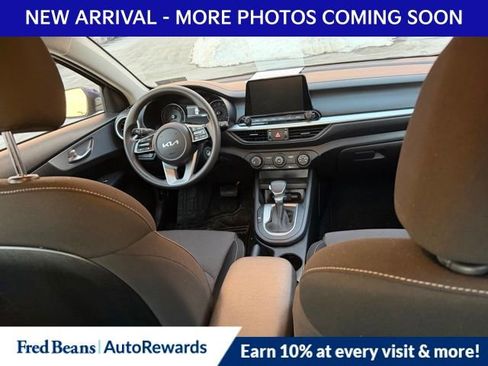 Used 2023 Kia Forte LXS w/ LXS Technology Package image 11