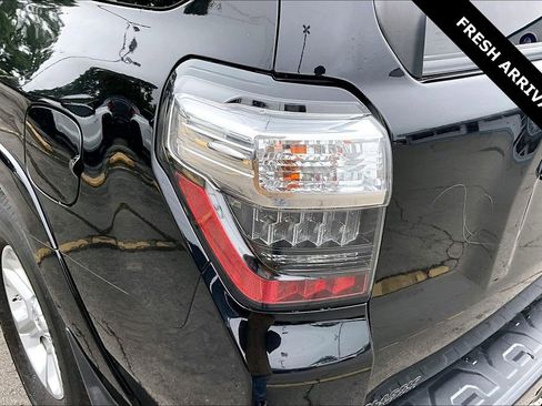 Used 2021 Toyota 4Runner SR5 RWD image 22