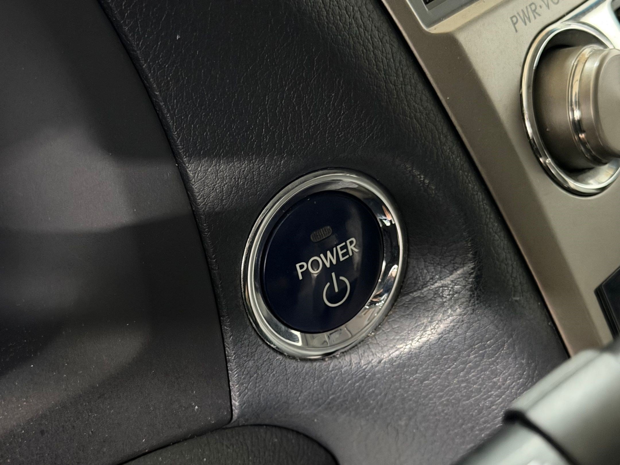 Used 2013 Lexus RX 450h FWD w/ Navigation Pkg image 16
