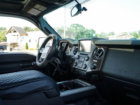 Used 2015 Ford F350 Lariat w/ Lariat Ultimate Package AWD/4WD image 15