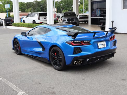 Used 2024 Chevrolet Corvette Stingray Preferred Cpe w/ Stealth Interior Trim Package RWD image 19