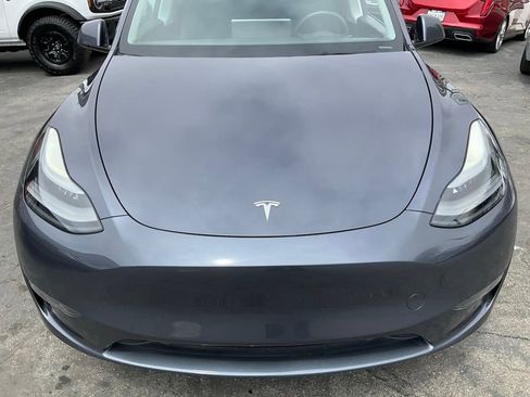 Used 2023 Tesla Model Y 2WD image 97