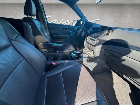 Used 2022 Honda Pilot Black Edition image 28