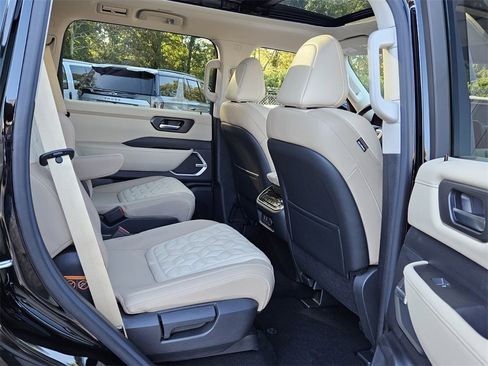 New 2026 Nissan Armada Platinum image 14