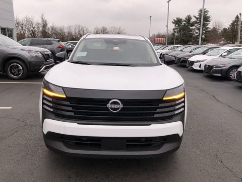 New 2026 Nissan Kicks SV w/ SV Premium Package image 16