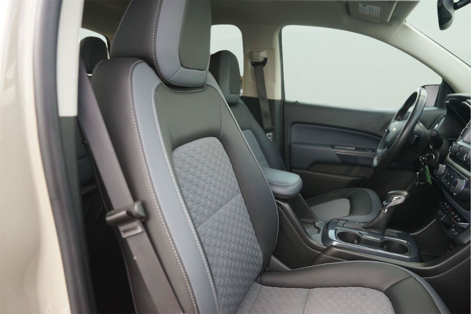 Used 2022 Chevrolet Colorado Z71 RWD image 19