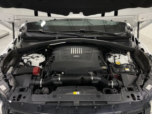 Used 2018 Land Rover Range Rover Velar R-Dynamic HSE AWD/4WD image 26