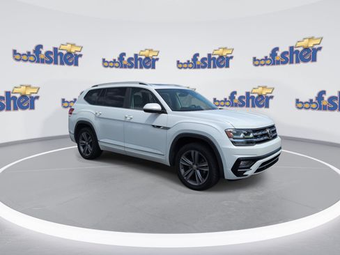 Used 2019 Volkswagen Atlas SEL R-Line AWD/4WD image 3