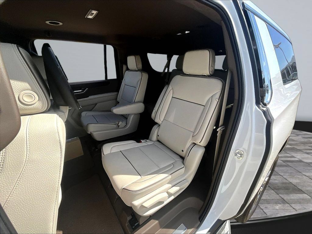 New 2026 GMC Yukon XL Denali w/ Advanced Technology Package AWD/4WD image 29