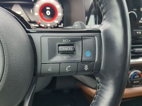 Used 2022 Nissan Pathfinder Platinum w/ Cargo Package image 20