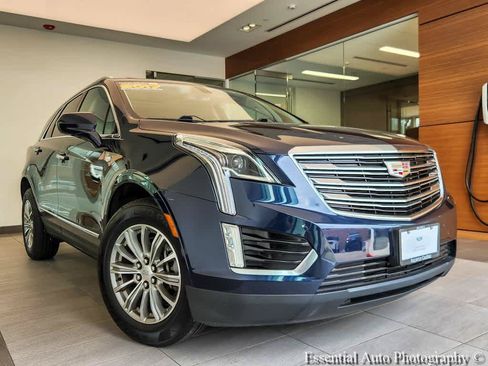 Used 2017 Cadillac XT5 Luxury FWD image 1