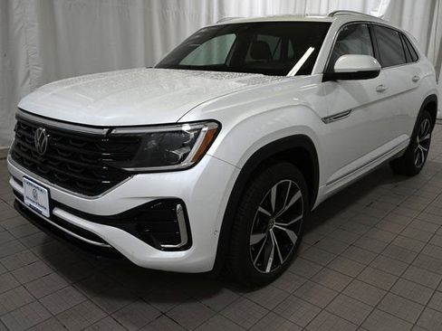 New 2026 Volkswagen Atlas Cross Sport SEL Premium R-Line AWD/4WD image 17