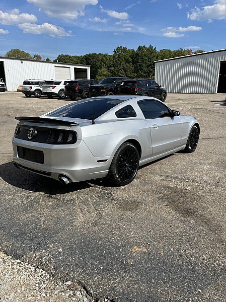 Used 2014 Ford Mustang Coupe RWD image 7