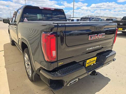 Used 2024 GMC Sierra 1500 Denali AWD/4WD image 8