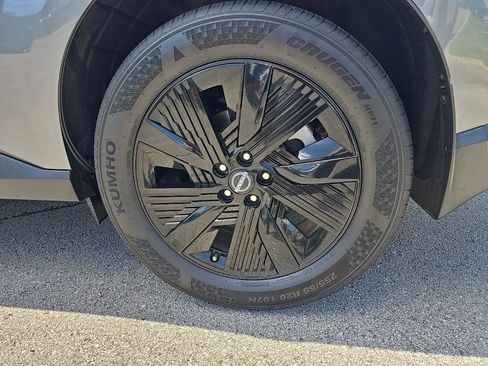 Certified 2025 Nissan Murano SV AWD/4WD image 12