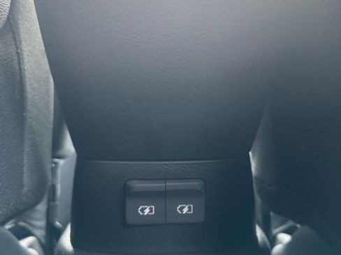 New 2025 Nissan Kicks Play S image 20