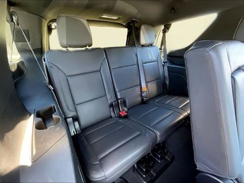 Used 2024 Chevrolet Tahoe LT image 18