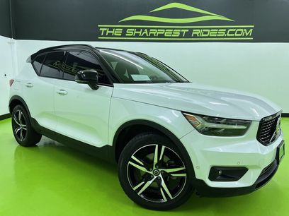 Used 2019 Volvo XC40 T5 R-Design