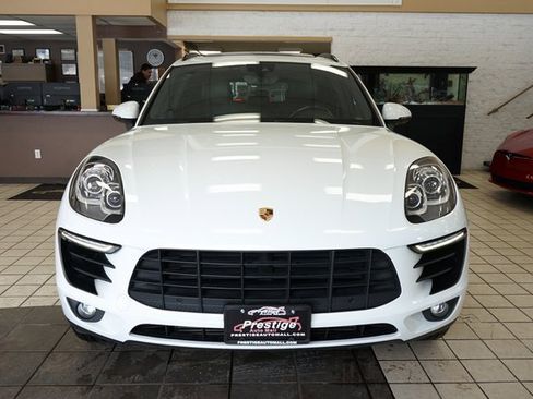 Used 2018 Porsche Macan image 20