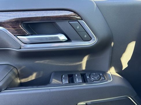 Used 2026 GMC Sierra 1500 Elevation image 21