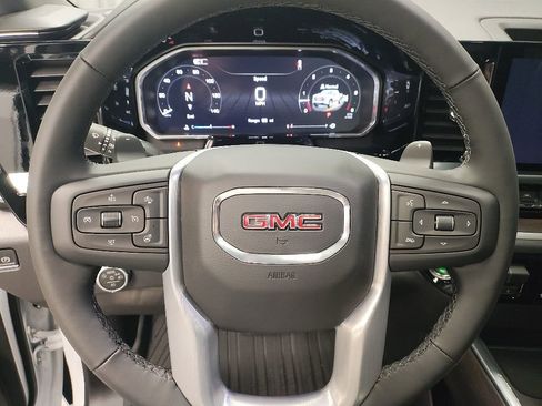 New 2026 GMC Sierra 1500 SLT AWD/4WD image 29