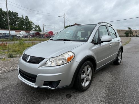 Used 2007 Suzuki SX4 AWD Hatchback image 7
