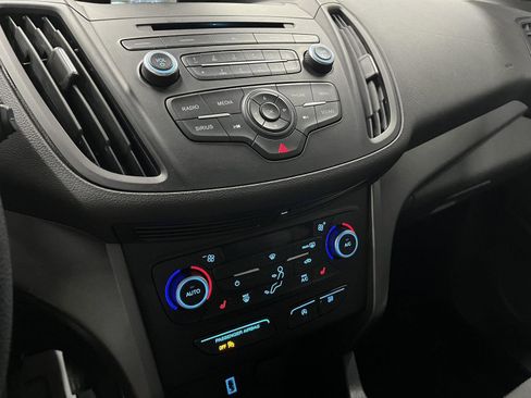 Used 2018 Ford Escape SE FWD image 24