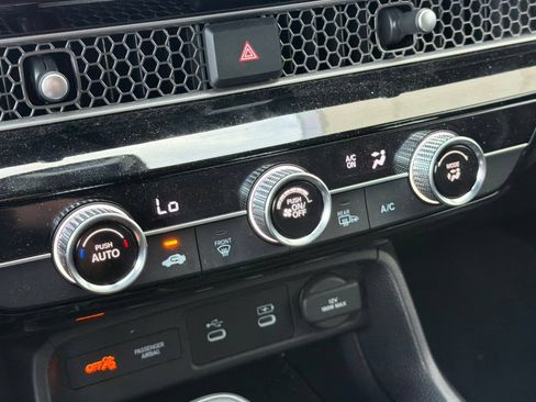 Certified 2025 Honda Civic Sport image 19