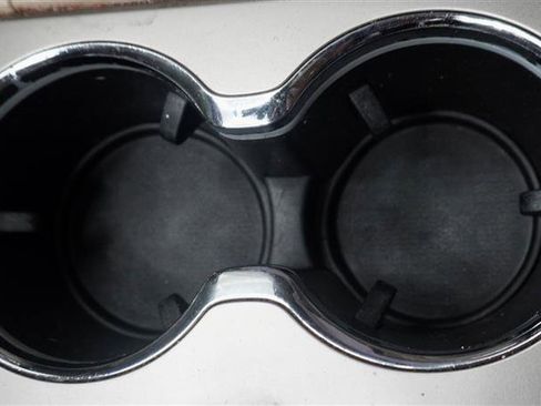 Used 2016 Jeep Grand Cherokee Limited w/ Luxury Group II image 24