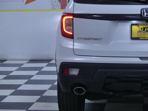 Used 2021 Honda Passport Elite image 29