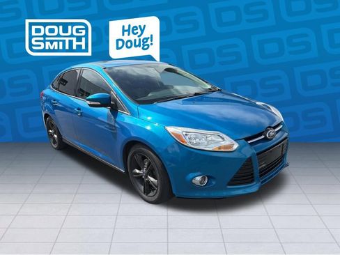 Used 2012 Ford Focus SE image 2