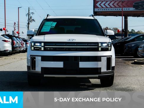 Used 2024 Hyundai Santa Fe Limited image 4