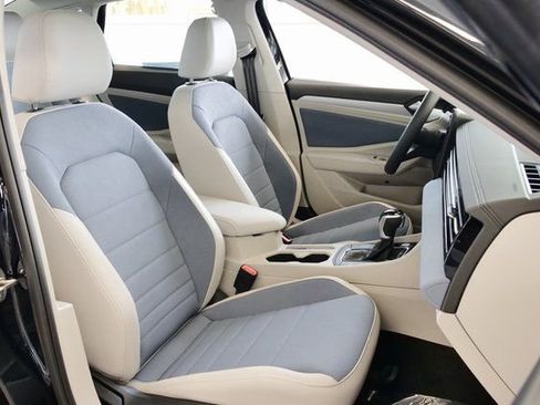 New 2026 Volkswagen Jetta SE image 15