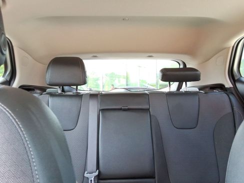 Used 2023 Buick Encore GX Select w/ Experience Buick Package image 27