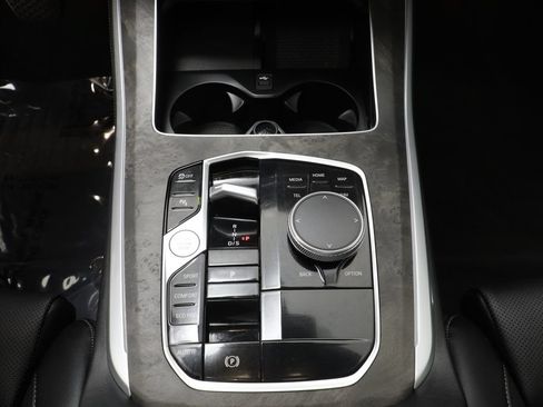 Used 2026 BMW X5 xDrive40i AWD/4WD image 13