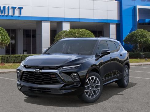 New 2026 Chevrolet Blazer RS w/ LPO, Floor Liner Package FWD image 6