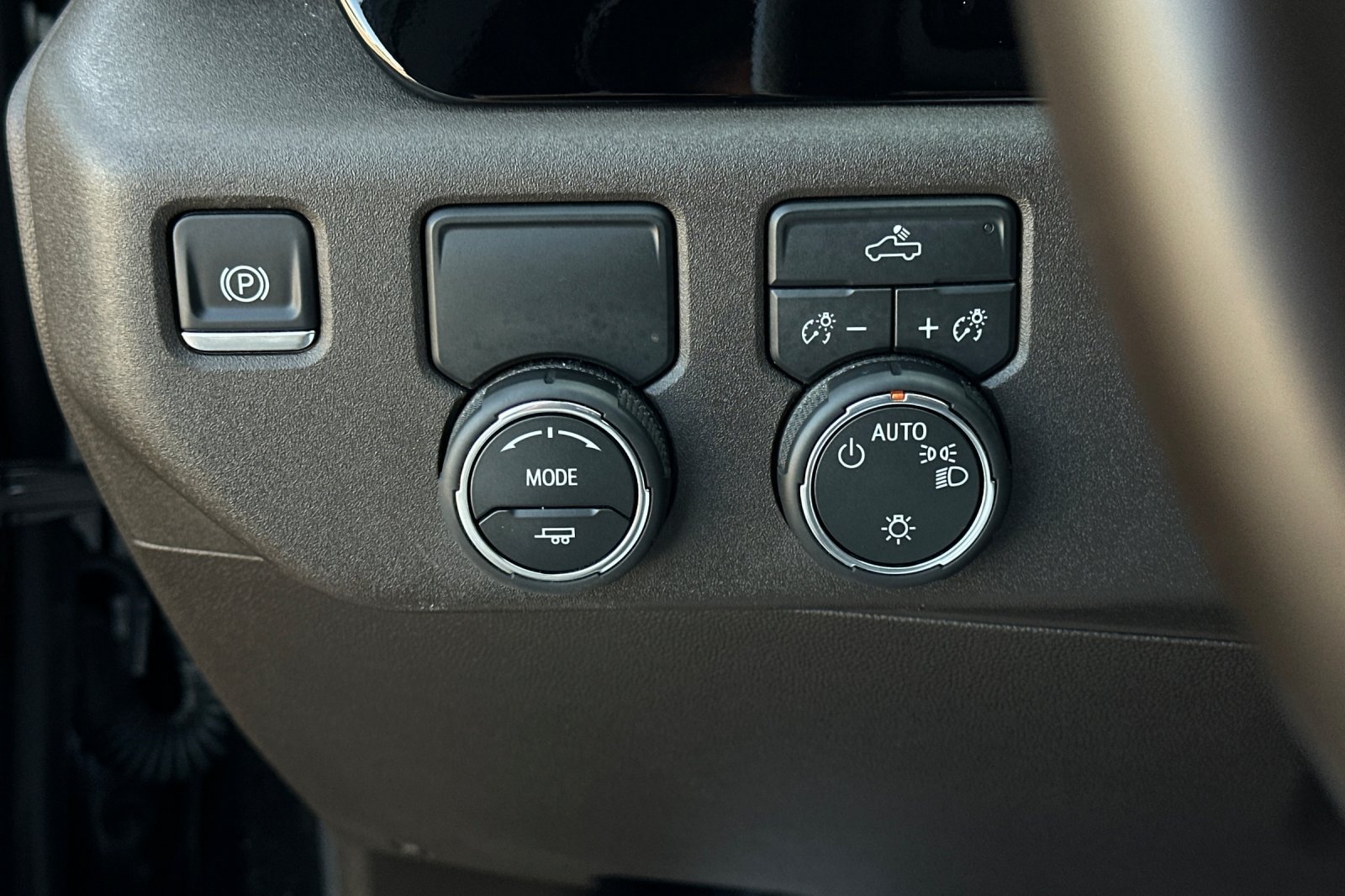 Used 2026 Chevrolet Silverado 1500 LT RWD image 35