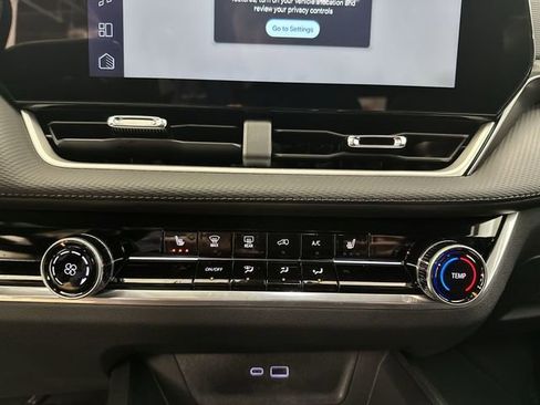 New 2026 Chevrolet Equinox LT w/ Safety and Technology Package image 17