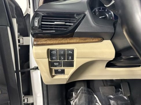 Used 2020 Acura RDX AWD w/ Advance Package image 14