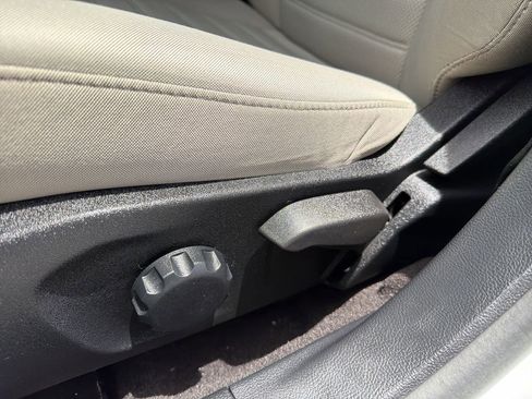 Used 2020 Ford Fusion S FWD image 19