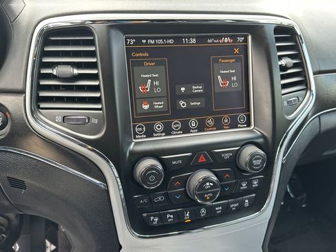 Used 2018 Jeep Grand Cherokee Limited AWD/4WD image 22