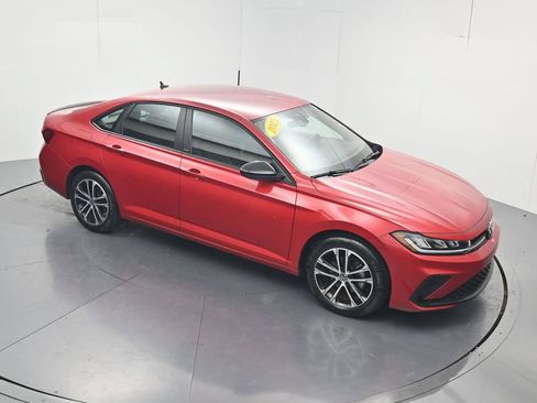 Used 2025 Volkswagen Jetta Sport FWD image 41