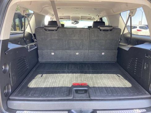 Used 2018 GMC Yukon XL Denali RWD image 22